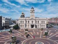 City_Hall_and_Market_Square.jpg